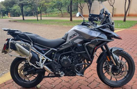 TRIUMPH TIGER 900 GT PRO TRIUMPH TIGER 900 GT PRO